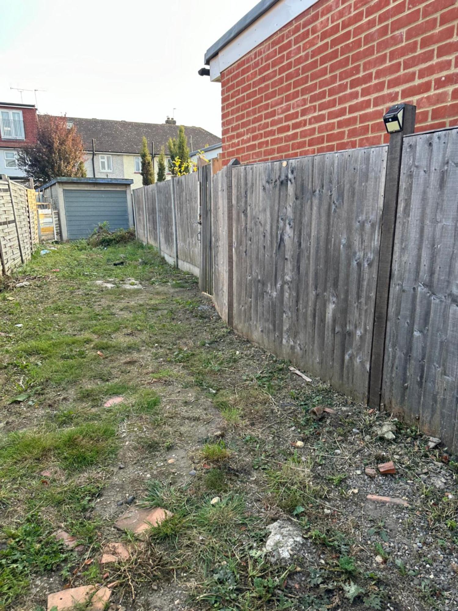 Luxury Ensuite Studio In Crayford Dartford Bexley London With Full Kitchen And Side Garden Alleyway Entrance Erith Exterior foto